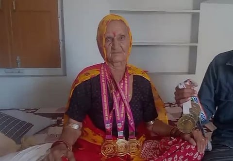 * 93 साल की दादी को सलाम, जीते गोल्ड मेडल्स