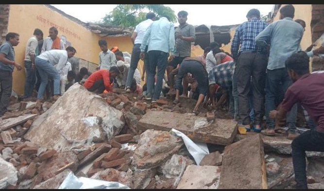 झालावाड़ स्कूल हादसा राजस्थान स्कूल इमारतें सरकारी स्कूल की छत गिरी जर्जर स्कूल बिल्डिंग डेगाना स्कूल हादसा टोंक स्कूल भवन