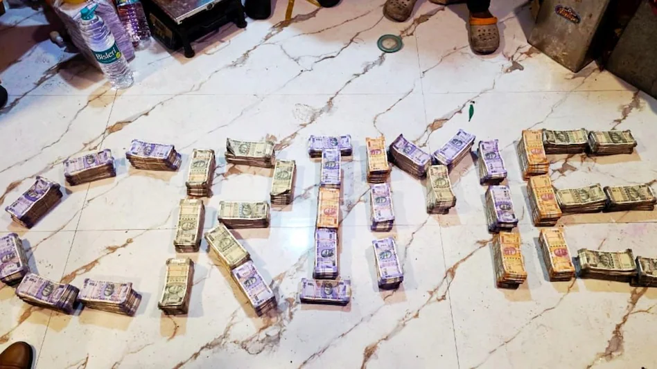 Indore lady smuggler, Seema Nath arrest, ₹48 lakh cash recovered, drug trafficking India, crime news Indore, smuggling case, police raid Indore, snakes and scorpions in home, illegal wealth India, Indore crime report