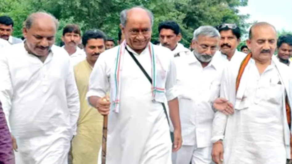 Prahlad Patel Narmada Parikrama Digvijay Singh guidance MP political news 2017 political revelations Madhya Pradesh news Narmada yatra update MP ministers news