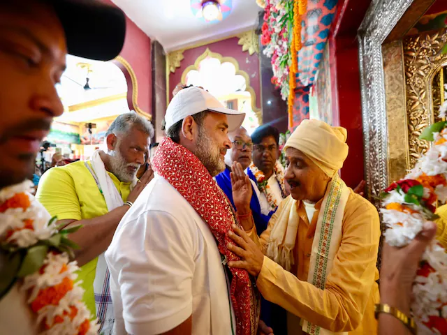 Rahul Gandhi Sitamarhi visit Janaki Mandir darshan Bihar voter rights campaign Congress election 2025 Rahul Gandhi Bihar journey Political news Bihar Election awareness Bihar Sitamarhi temple visit