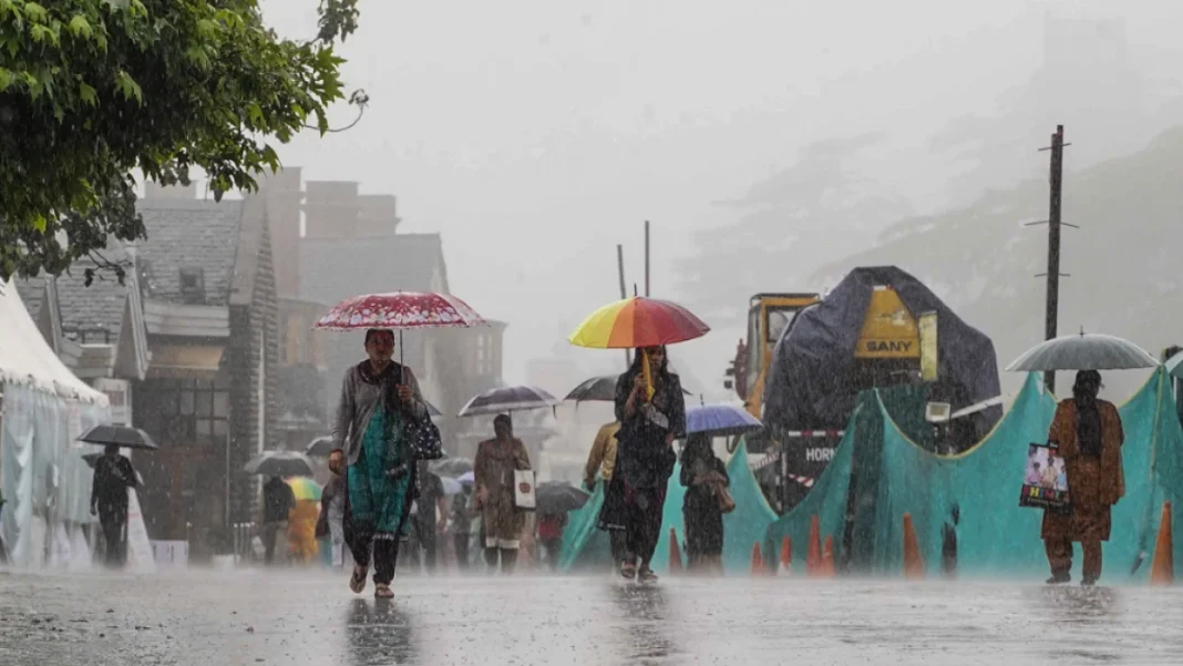उत्तराखंड बारिश अलर्ट हिमाचल भारी वर्षा मौसम विभाग ताज़ा अपडेट स्कूल बंद बारिश के कारण हिमाचल मौसम समाचार उत्तराखंड में येलो अलर्ट